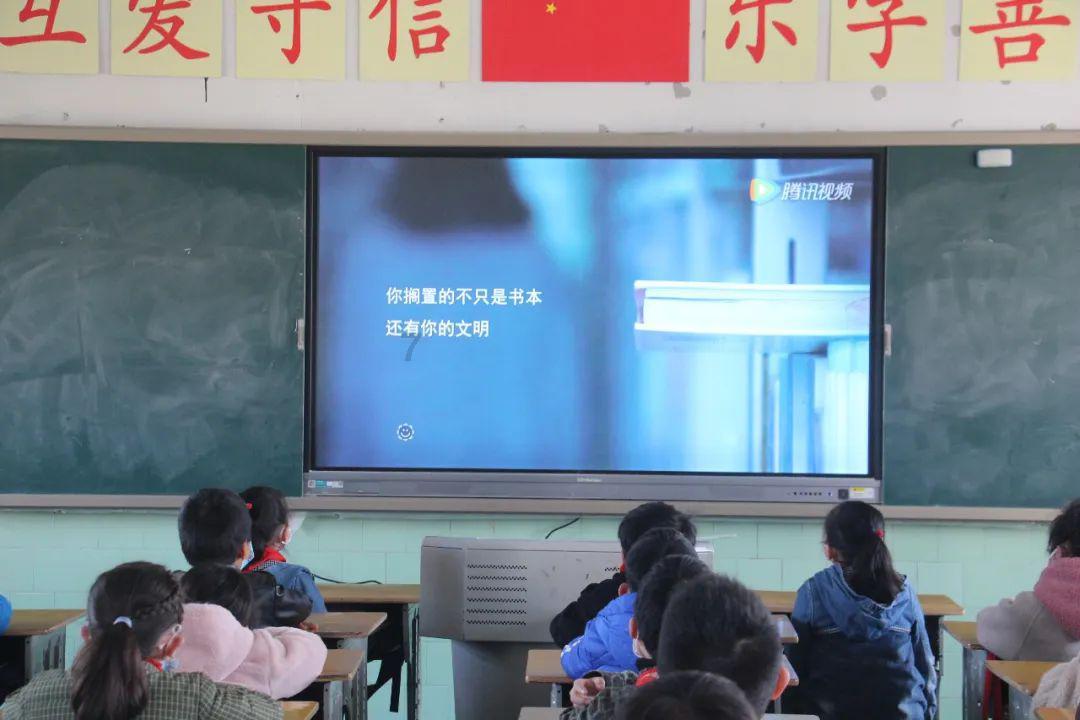 密室逃脱5之惊魂博物馆